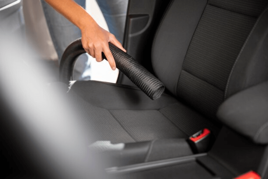 Which accessories are most popular among car buyers? vacuum cleaner